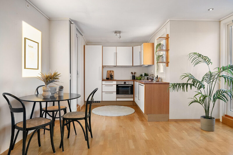 Airbnb and Short-Term Let Cleaning Throughout Wales